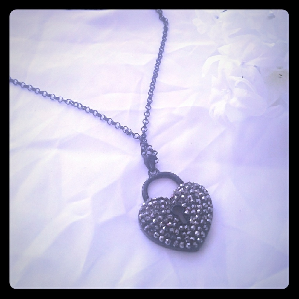 Guess Heart Necklace